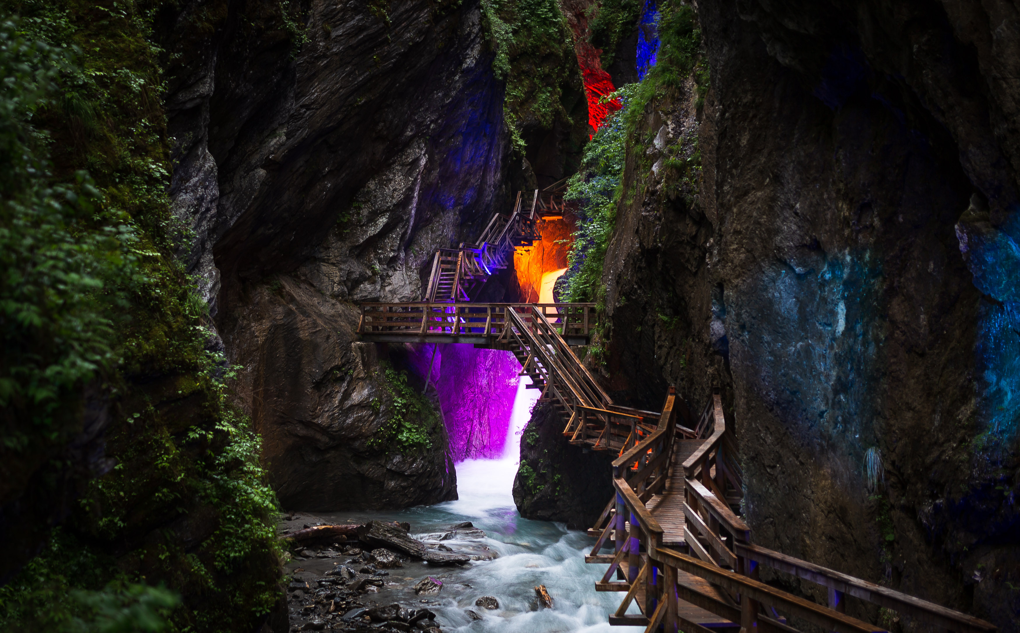 klammlichter---gorgeous-lights-c-expa-jurgen-feichter.jpg
